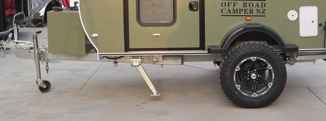 Custom teardrop camper Traction system